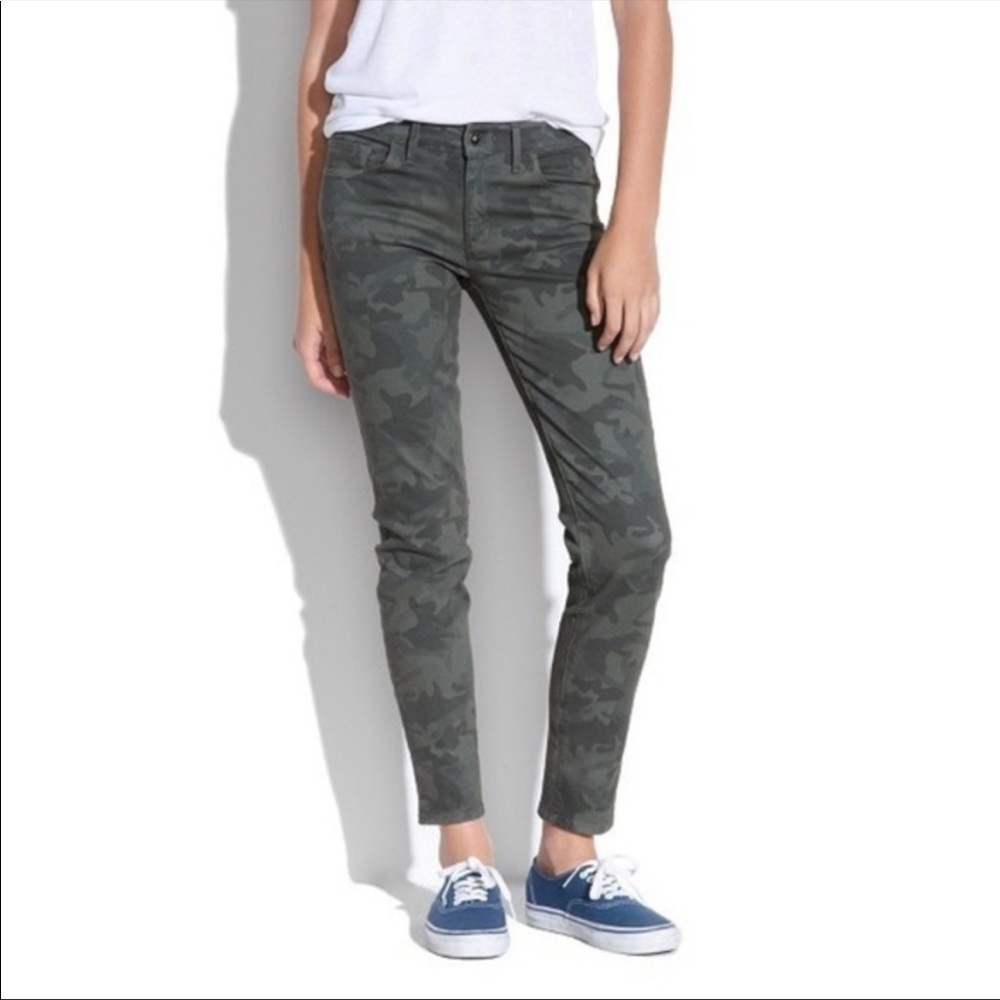 Madewell | Camo Skinny Skinny Ankle Jeans 26